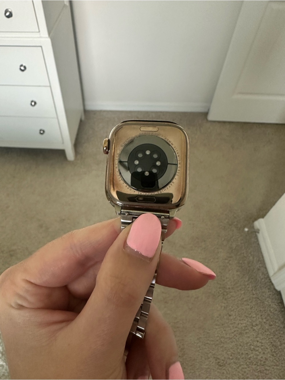 Apple Watch Series 10 Titanium 42mm A3001 (GPS + Cellular) Gold w/ Accessories - Picture 6 of 16